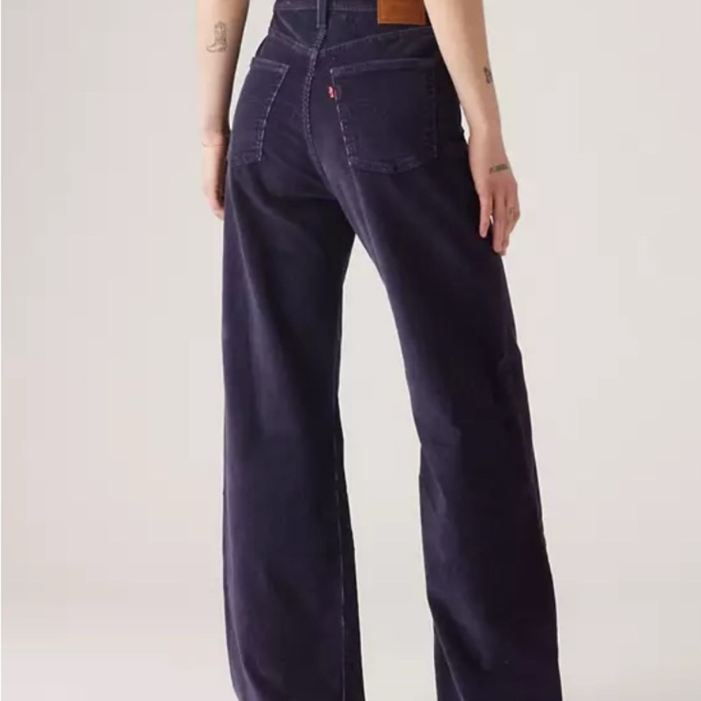 Levi's Nightwatch Blue Ribcage Wide Leg Corduroy Jeans size 30 NWT!